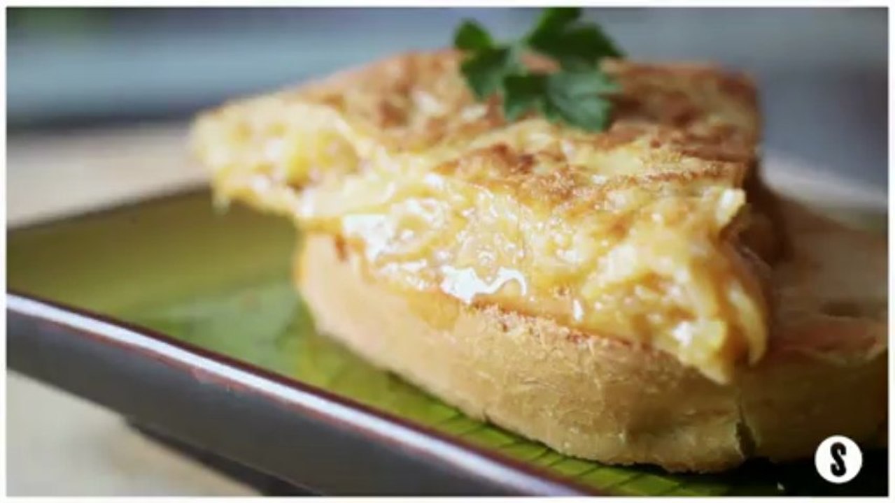 10 POTATO CHIPS OMELET