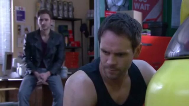 Hollyoaks The Roscoe Family (19th June 2013)