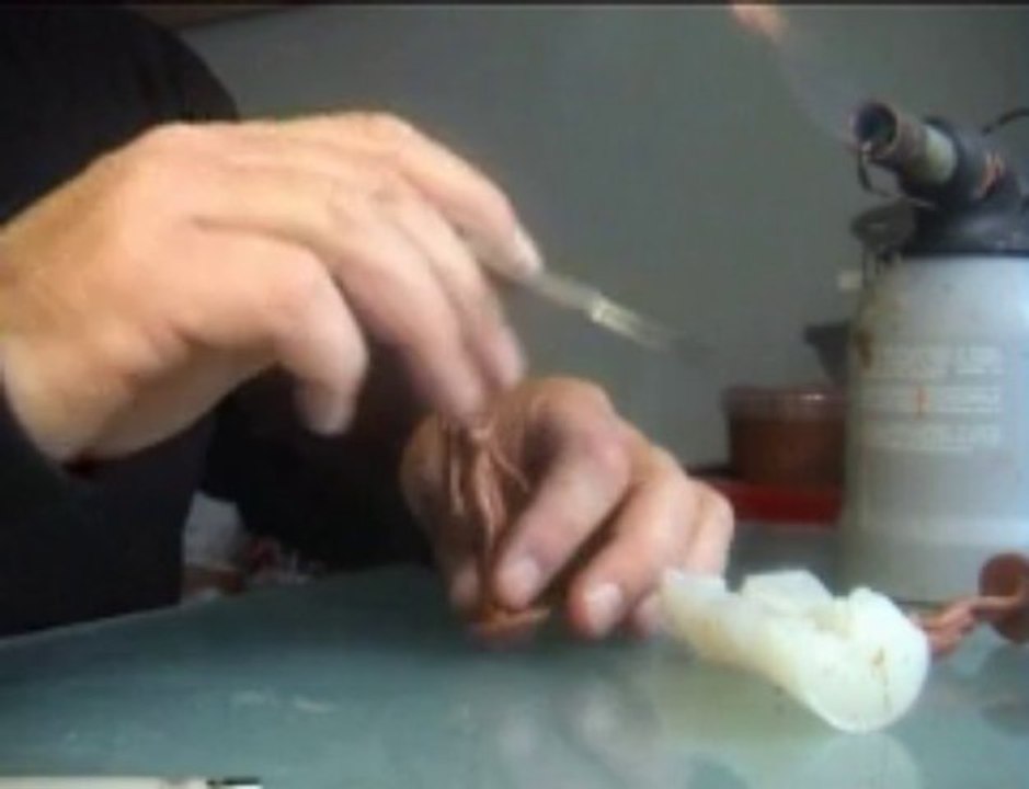 ROTOMULAGE, ESTAMPAGE  plastifond,Granules plastique transparent cristal  expédition dans toute la France. pour les autres pays : demande de tarif par mail o.decatoire@orange.fr