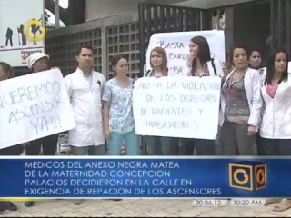 Médicos y personal de la maternidad protestaron por falta de ascensores