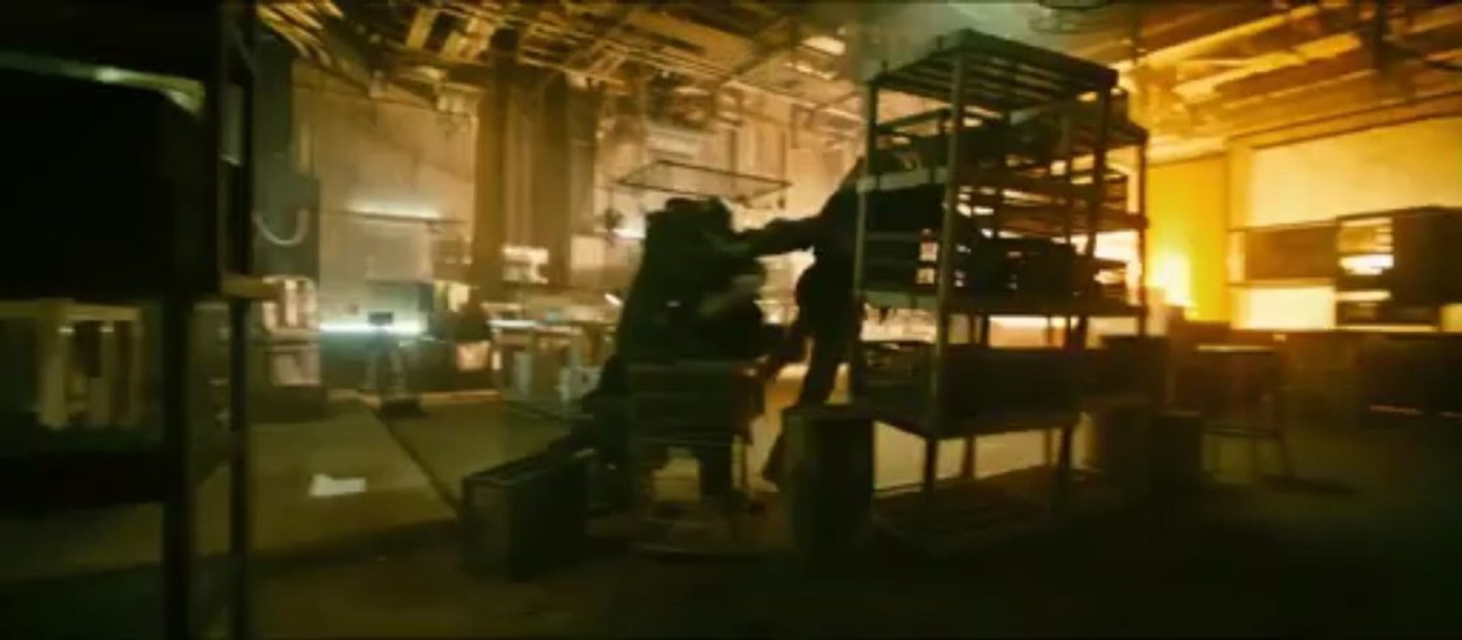 The Colony- bande annonce officielle  1- 2013 - Laurence Fishburne