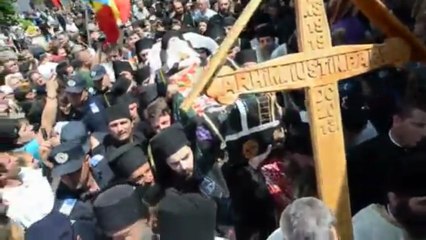 INMORMANTAREA PARINTELUI IUSTIN