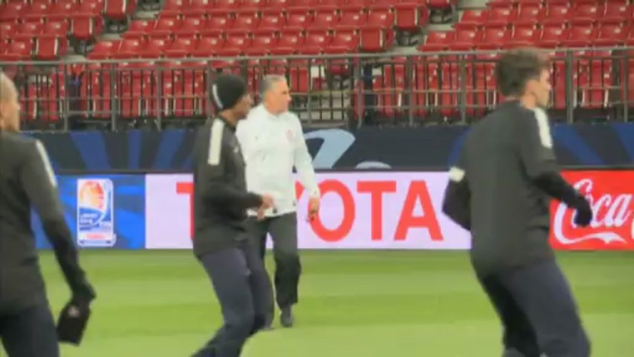 Villas Boas blinda Bale e punta Paulinho