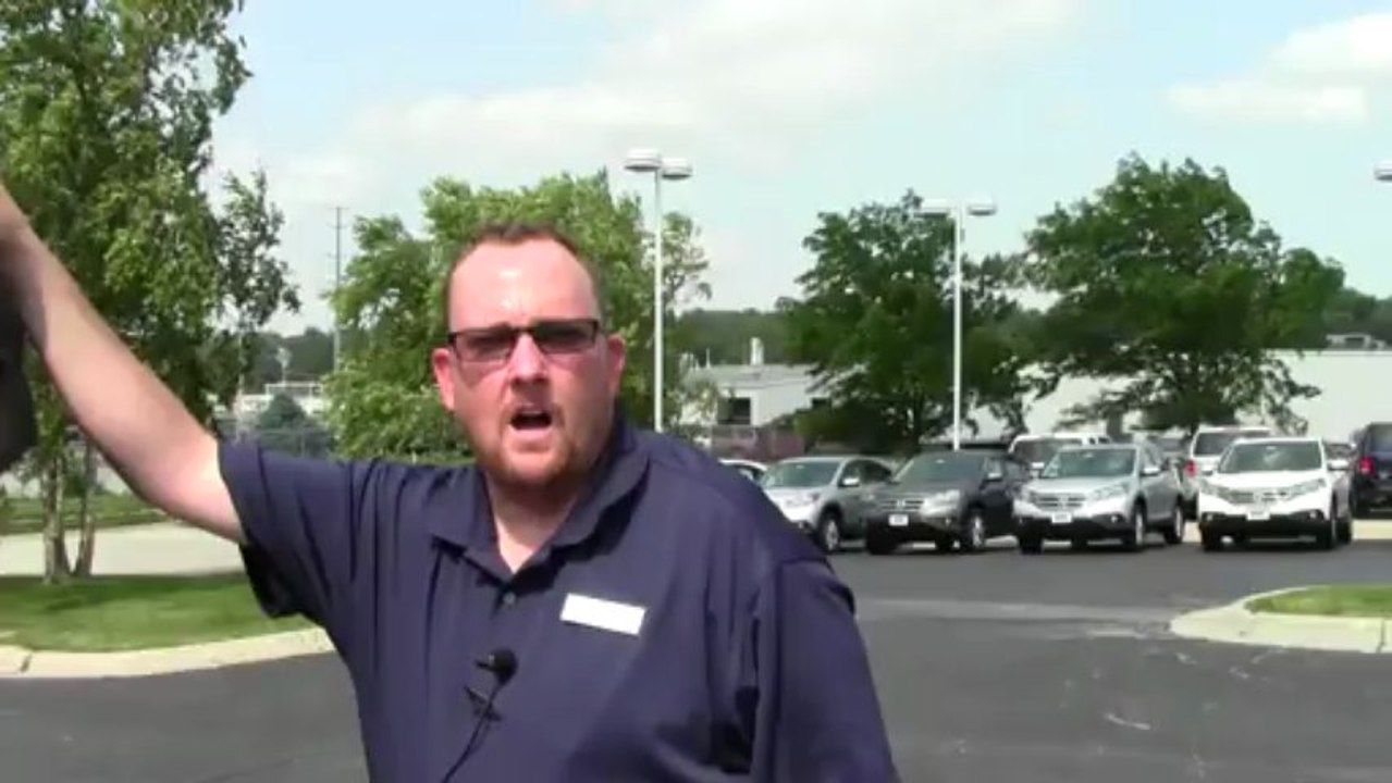 Used 2006 Chrysler Town & Country Touring for sale at Honda Cars of Bellevue...an Omaha Honda Dealer!