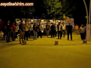 Seydişehir'de duran adam eylemi yapıldı