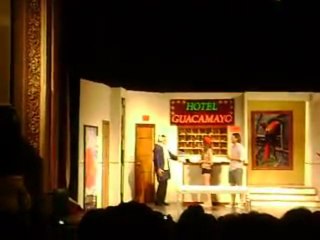 Pedro y elenco Viaje de Locura en función de Lomas de Zamora 6 - 19 de Junio