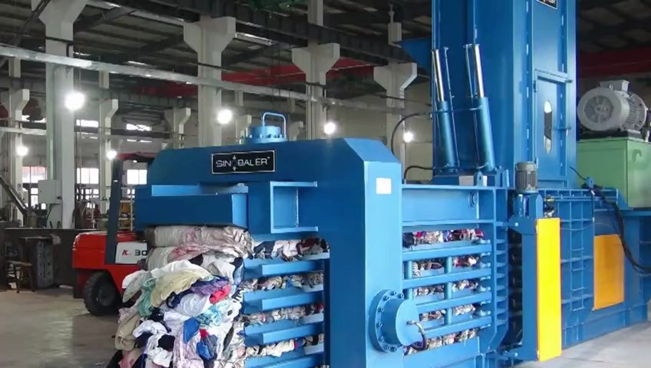SINOBALER - Fully Automatic Horizontal Baler with textile