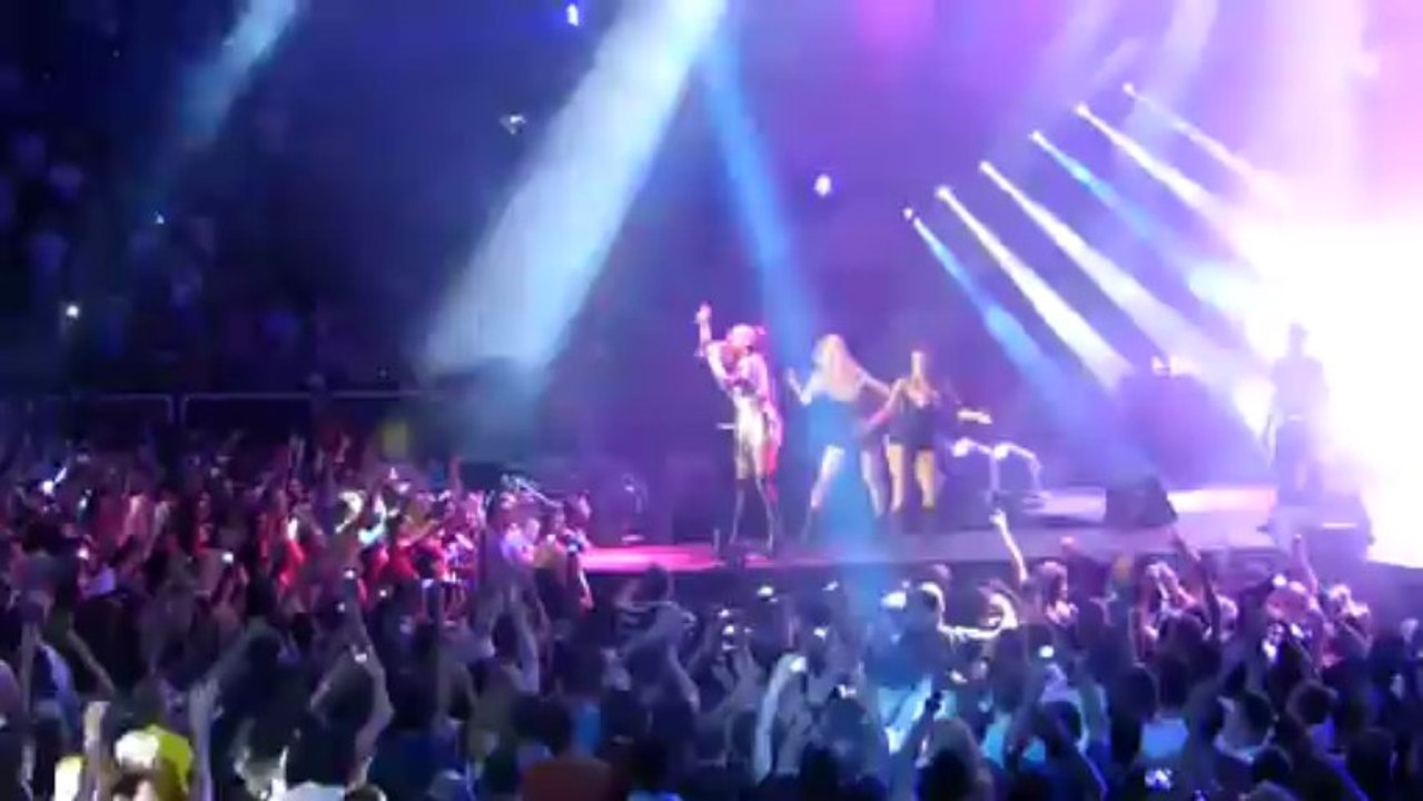 2 Unlimited - No Limit (Live Bulgaria 15.06.2013)
