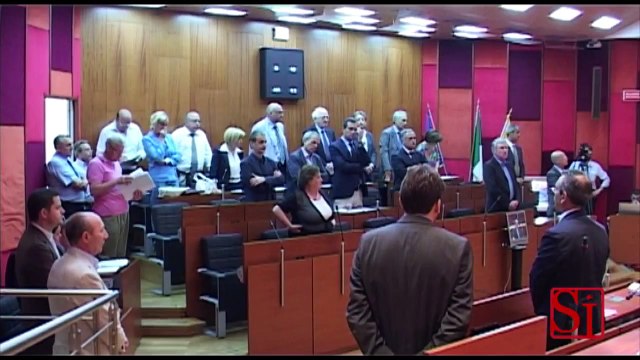 Napoli - De Magistris: Mai inceneritori a Napoli (20.06.13)