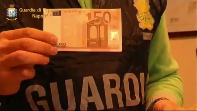 Napoli - Operazione Lucro. Blitz contro una banda di falsari, 77 arresti (20.06.13)