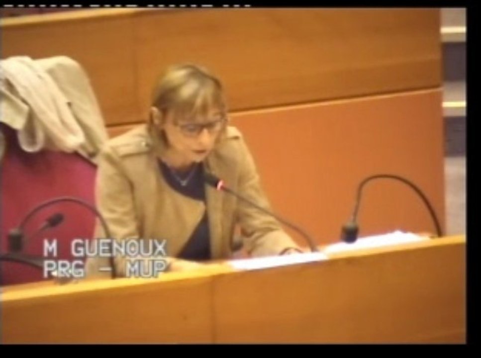 Présentation par Muriel GUENOUX de la Niche PRG-MUP sur la démocratie locale