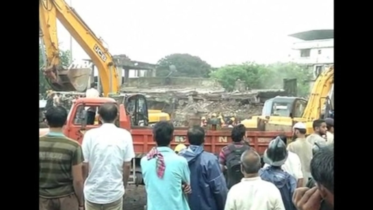 Mumbai building collapse kills at least 5