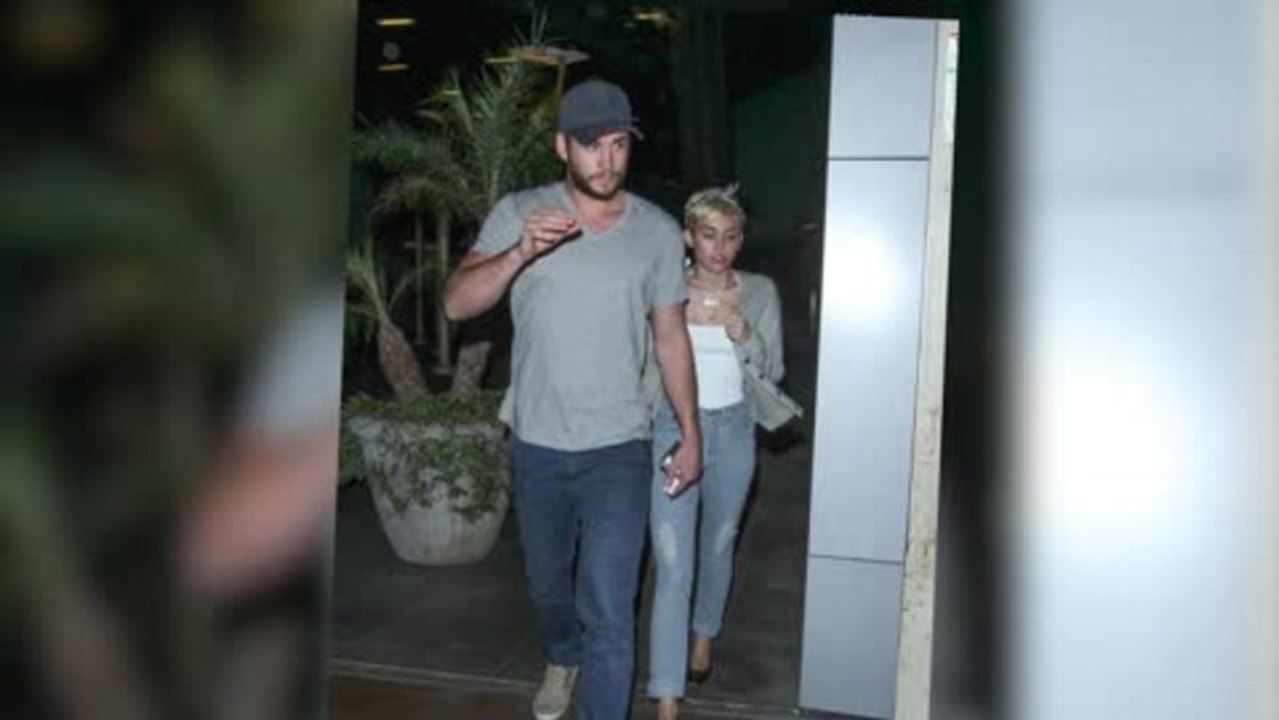 Miley Cyrus und Liam Hemsworth zusammen
