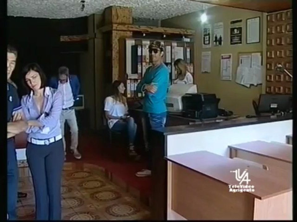 sx. acuarinto rifugiato