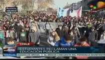 Estudiantes chilenos retoman protestas por una educación pública