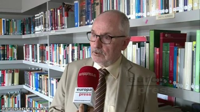 Síndic de Greuges defiende figura de defensor pueblo
