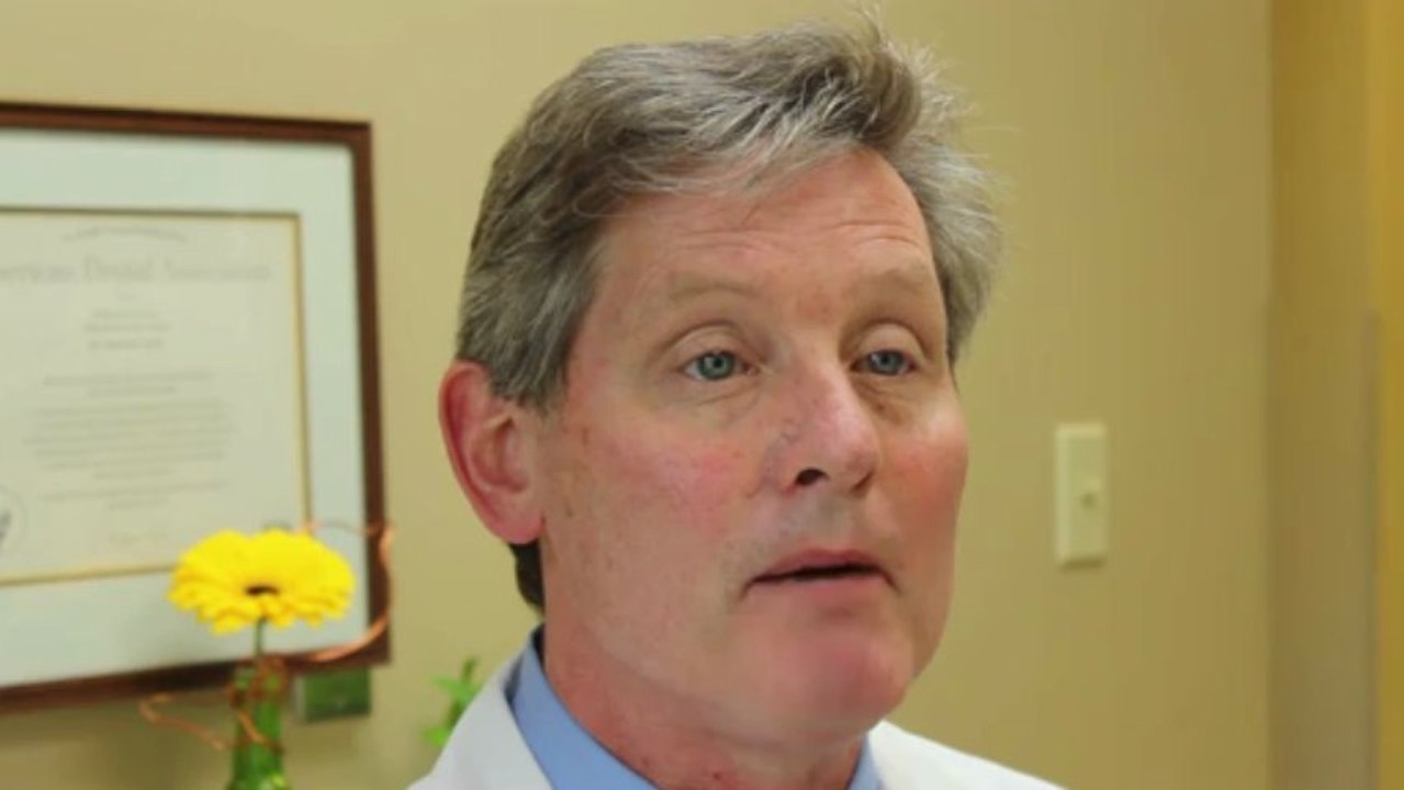 Gum Disease Dentists in BROOKFIELD WI 53005