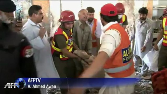 Suicide attack kills 15 at Pakistan Shiite mosque