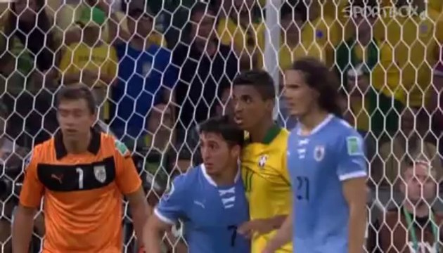 Кубок конфедераций. 1/2 финала. Бразилия - Уругвай. Голы и лучшие моменты