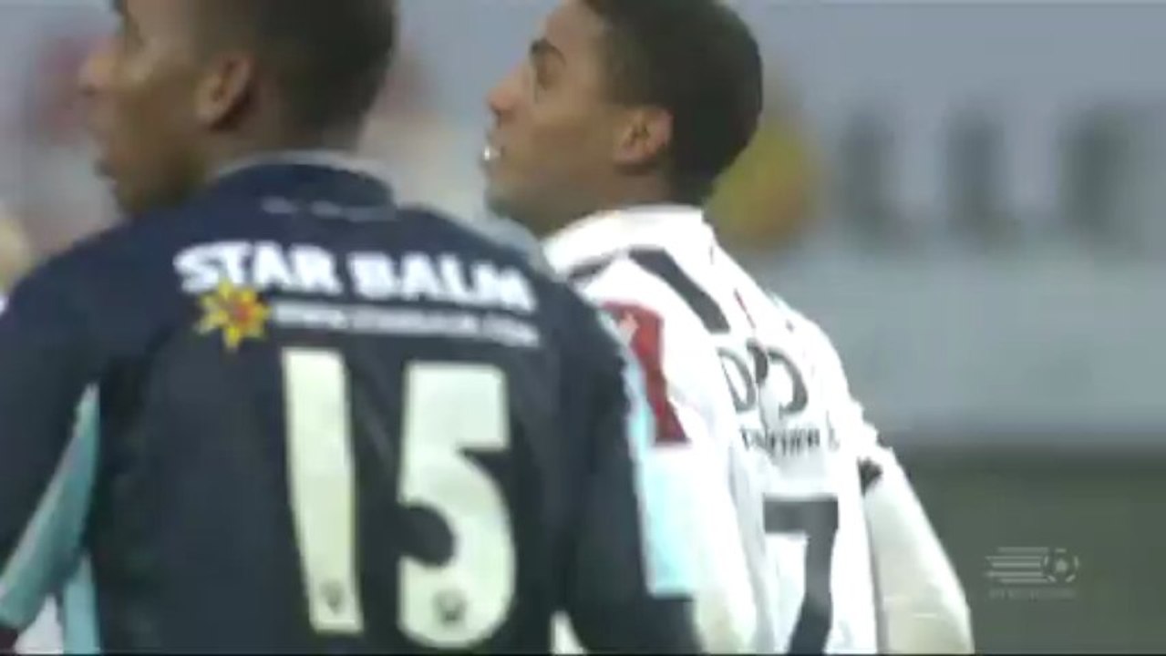 kop bal tegen vicento  misschien willem ll vs ado den haag