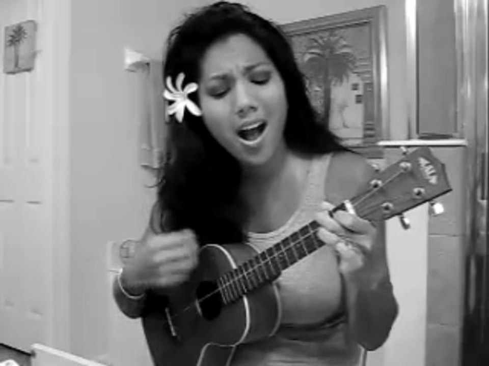 Kanaka Wai Wai (Hawaiian Hymn) Ukulele Cover by V