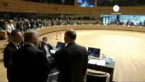 Avrupa Birliği Maliye Bakanları 18 saatlik toplantıda...