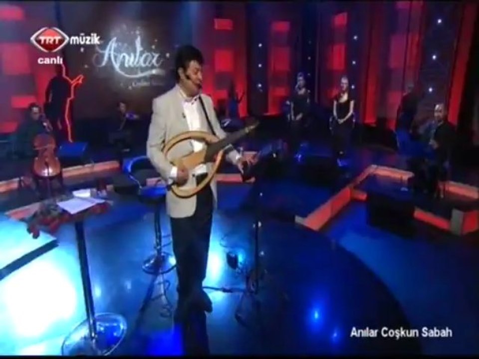 Coşkun Sabah-Gel Kalbime Gir Trt Müzik Canlı Performans