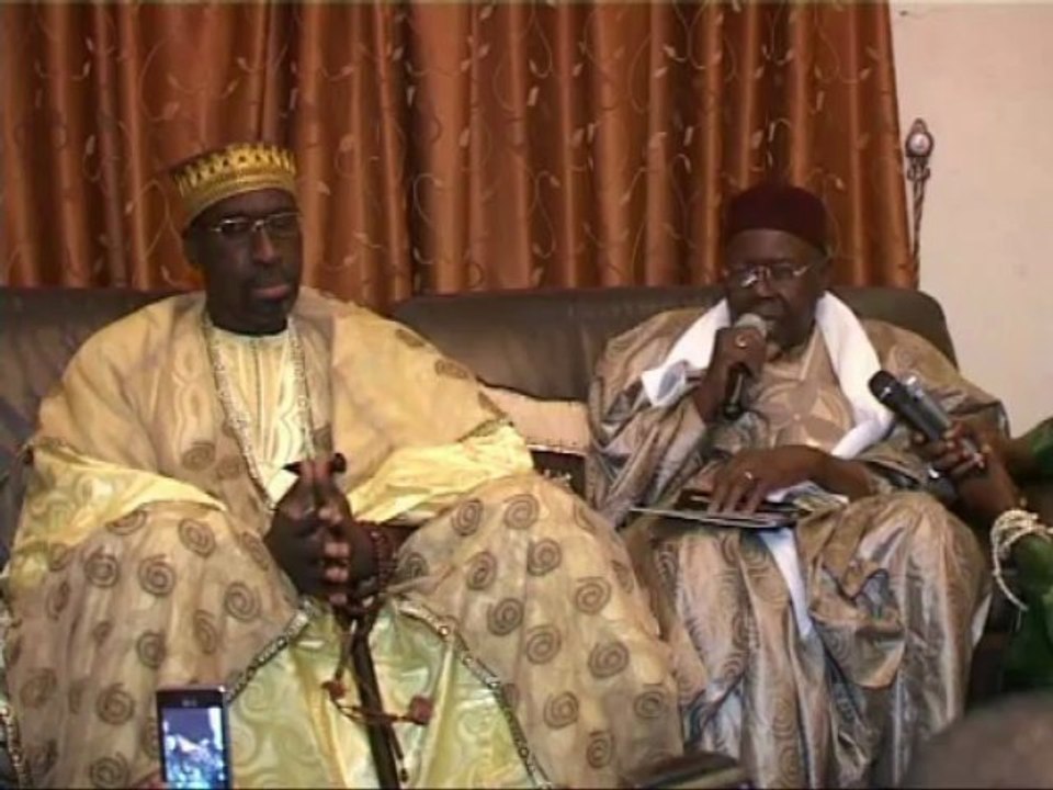 PARTIE 4 DE LA VISITE DU GRAND SERIGNE DE DAKAR, ABDOULAYE MAKHTAR DIOP  A TIVAOUANE.