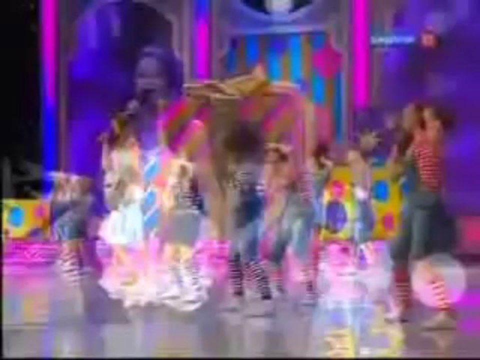 ANAIS & LISA - BONJOUR LAVIE EN FRANCIA