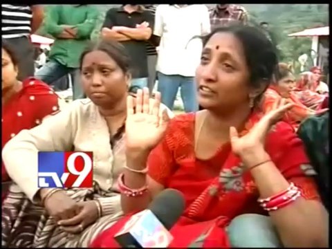 Indian Army braves bad weather to save stranded pilgrims