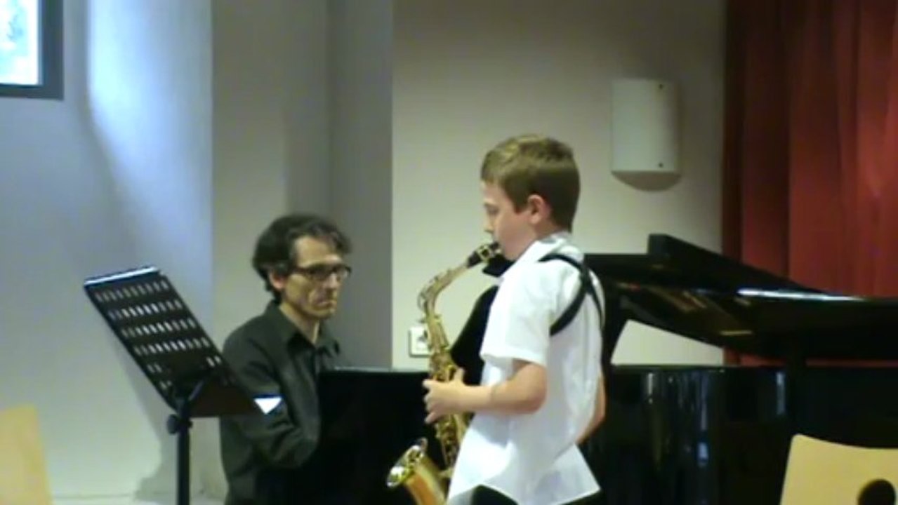 Victor_sax