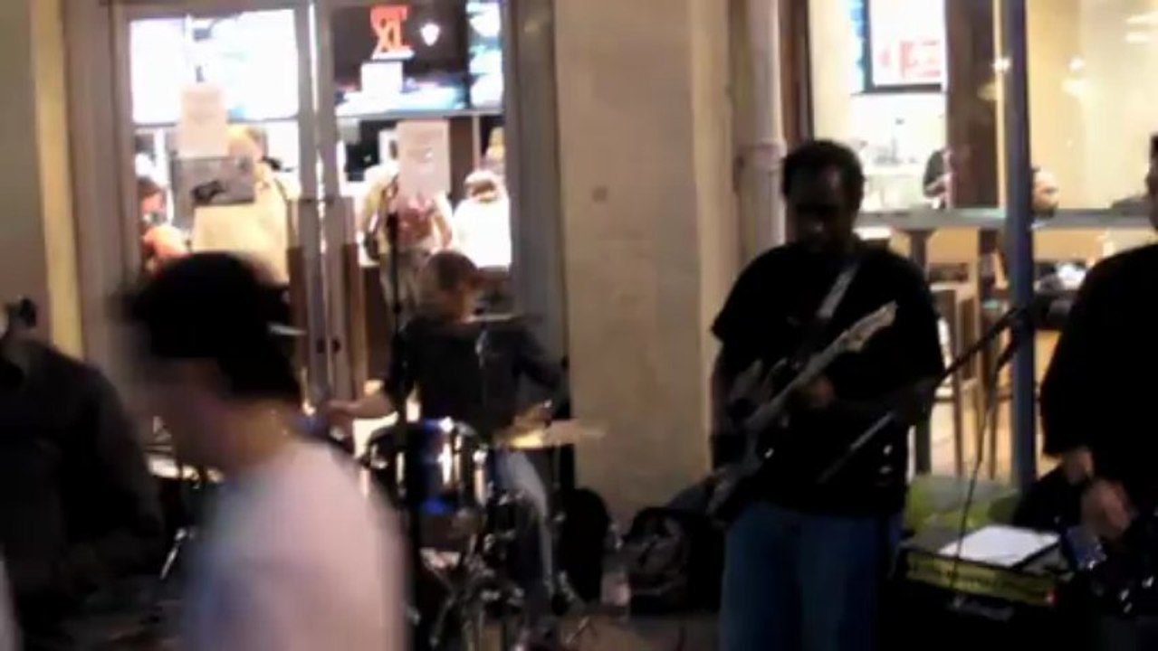 Low (Coldplay, reprise par GOne)