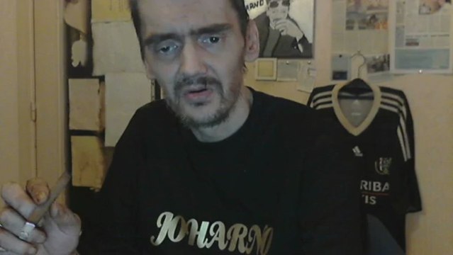 Joharno clash MORSAY ET CORTEX POUR LA VENTE DE TEE SHIRT PLUS PUB POUR MES FANS ET MOI