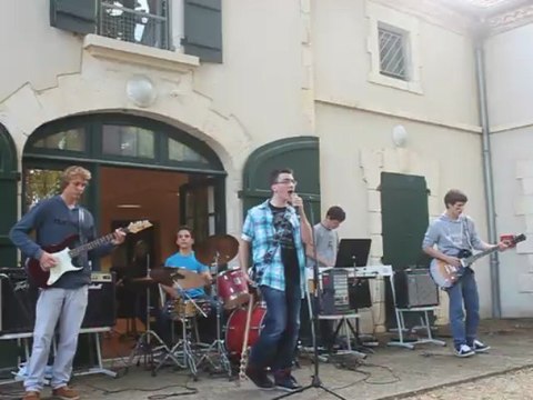 2013 Juin. SOUSTONS (Fête Musique. Groupe collégiens)