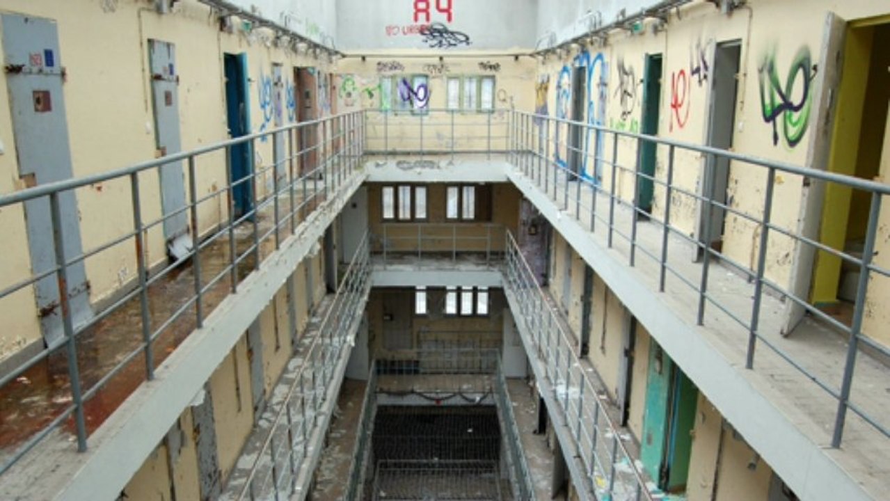 Répondeur de la Prison au Grand Dôme