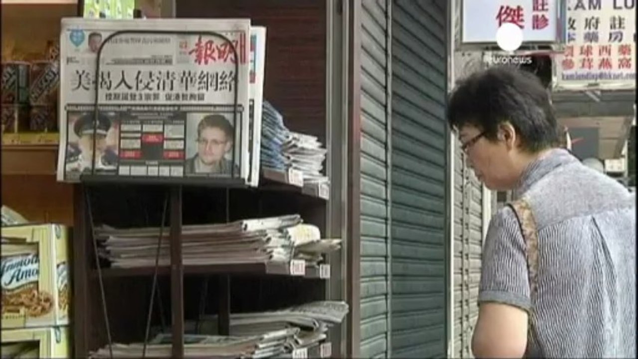 Edward Snowden lascia Hong Kong e raggiunge Mosca