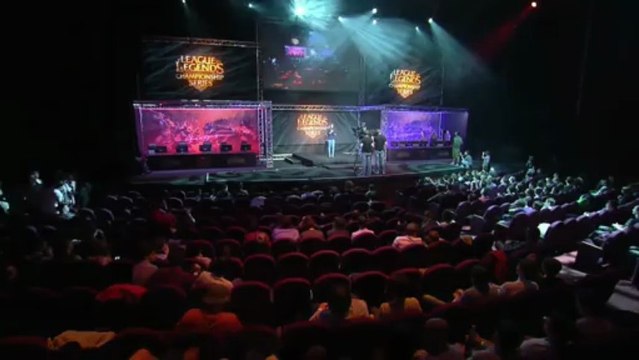 Régis cherche la sortie - League of legends - team-aaa.com