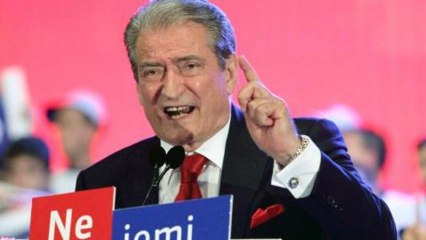 Albanians vote in crucial elections