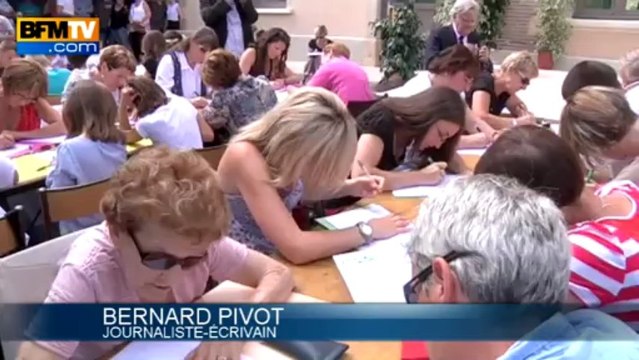 Bernard Pivot inaugure une école à son nom avec une dictée - 23/06