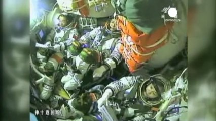 Çin'in uzay aracı yörüngedeki modüle kenetlendi