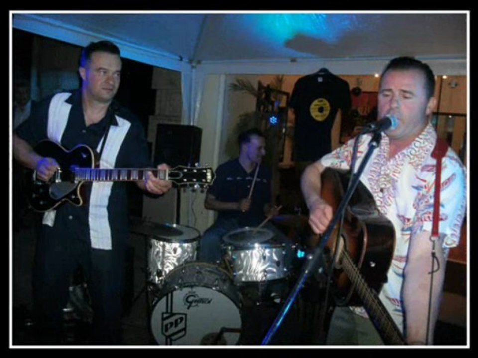 CARL & The RHYTHM ALL STARS - Drunk But Thirsty