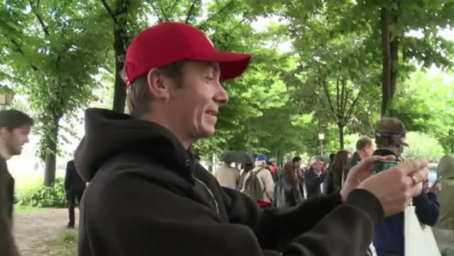 Les éleveurs marchent sur Paris et vers les consommateurs