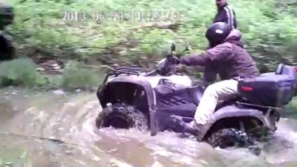 trou d'eau, grizzly et kymco