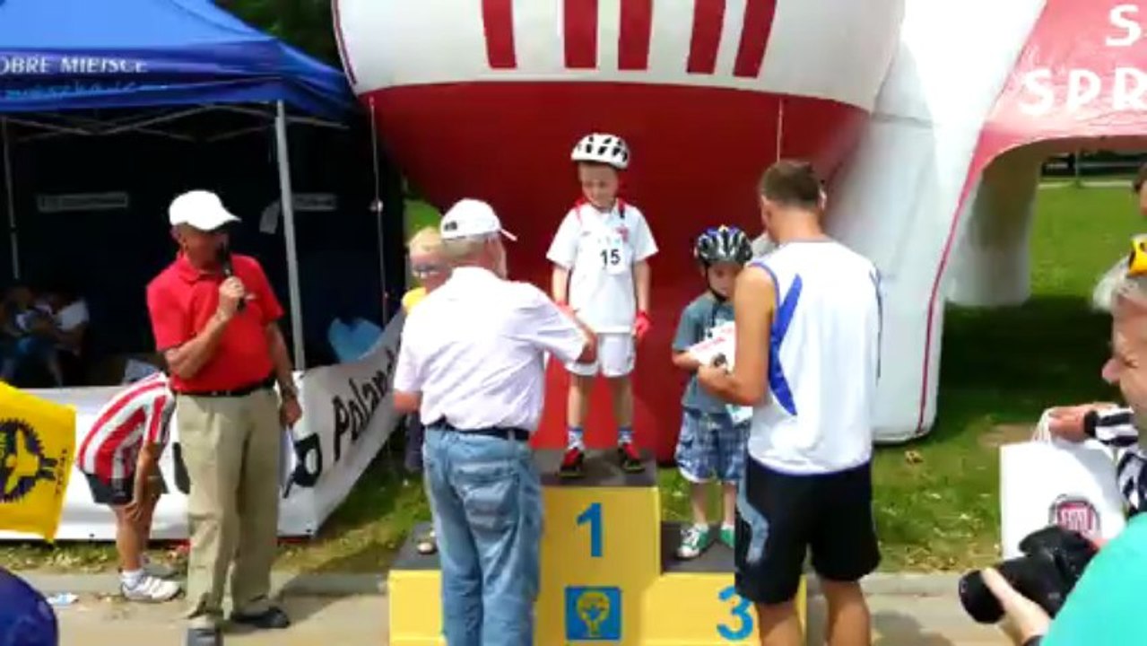 Bartłomiej Bilgoń I Miejsce w II Tyskim Wyścigu Kolarskim pod Żyrafą 2013 - 200m - ogłoszenie wyników - I Miejsce PODIUM