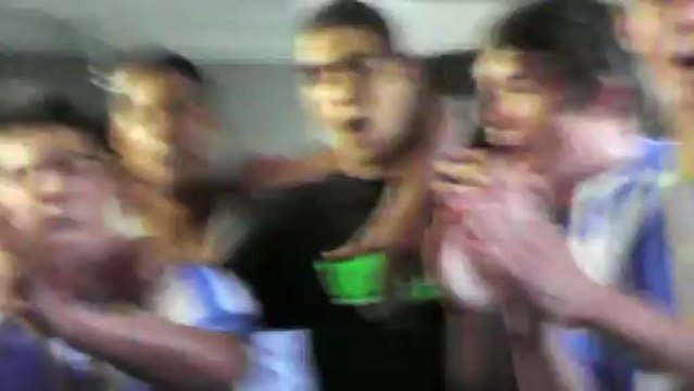 DANS LES VESTIAIRES - COUPE RHONE DURANCE 2011