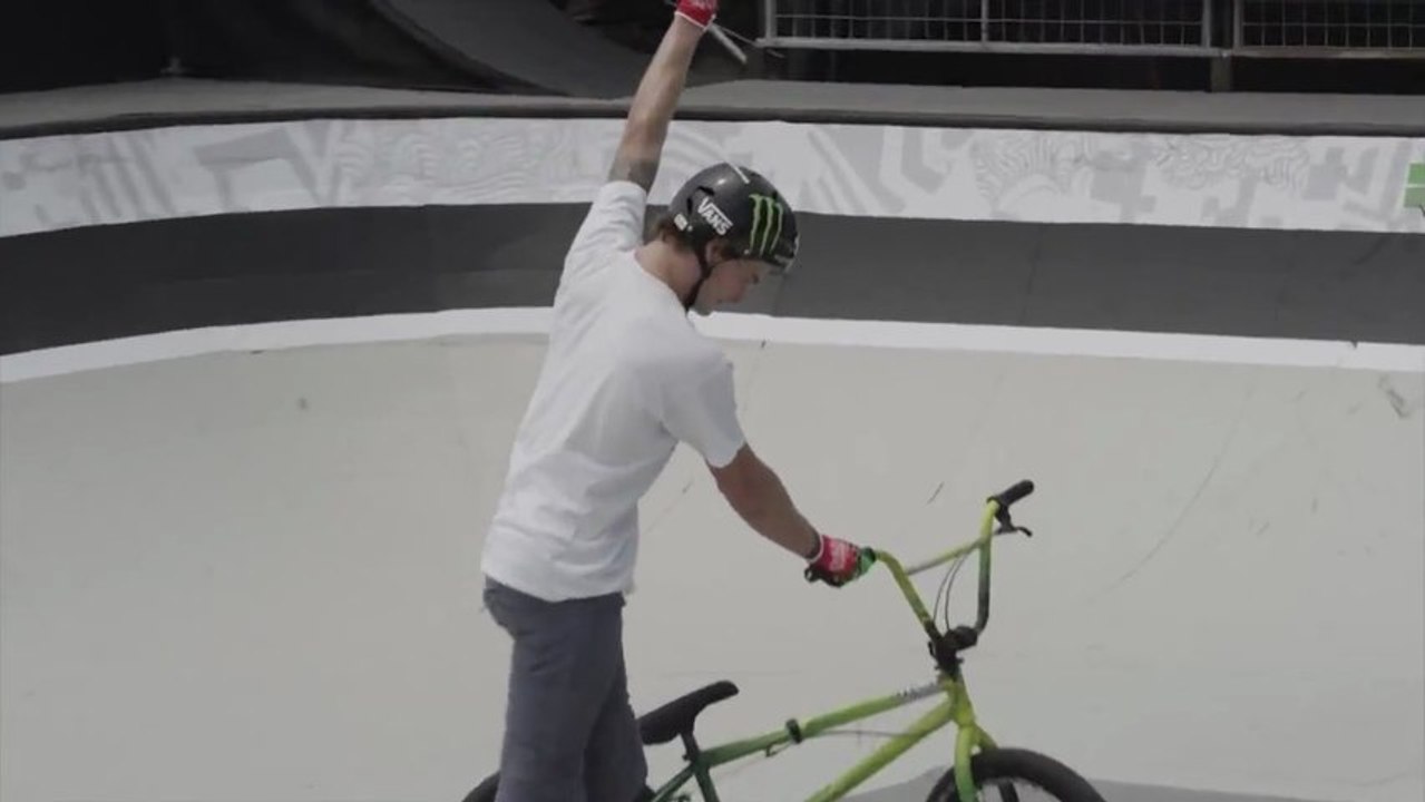 Andy Buckworth Takes BMX Park Semi Final Dew Tour Beach Championships 2013