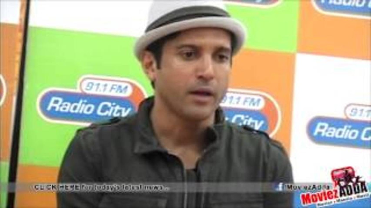 Bhaag Milkha Bhaag Makers To Donate Profit To Milkha Singh's Charity !