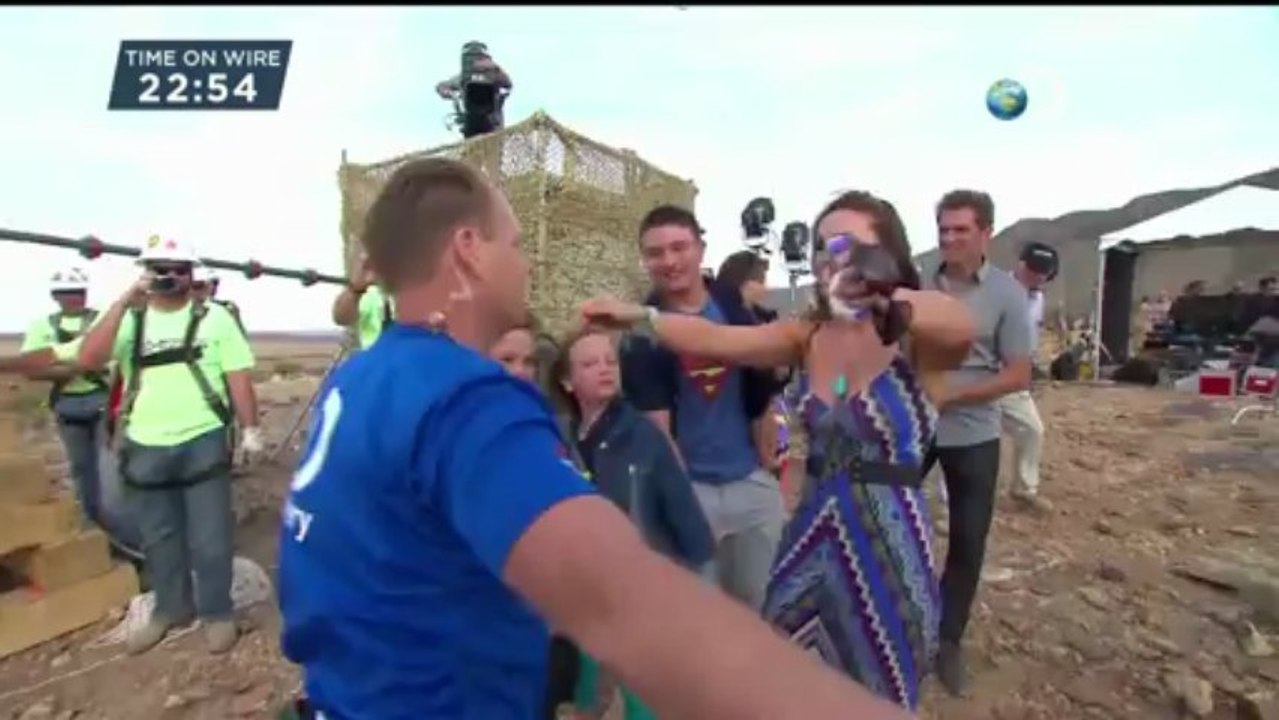 Spektakulär: grand canyon auf drahtseil überquert - ungesichert