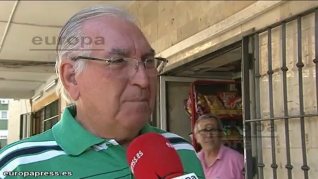 Vecinos de Sevilla contentos de que La Primitiva toque en un barrio humilde