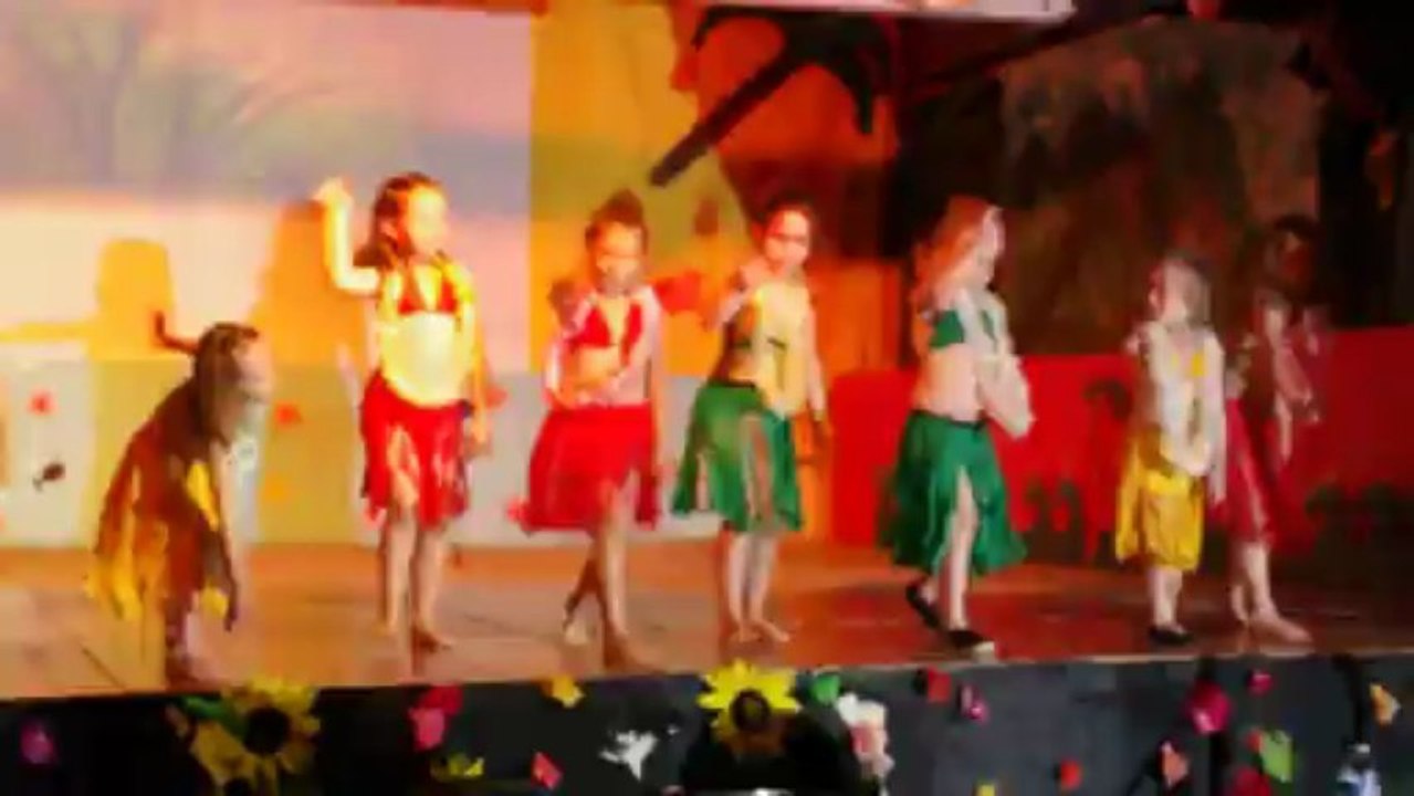 Gala danse 220613 "Danse tahitienne" part 9/14